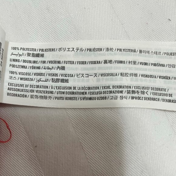 Hollister Mini Skirt Size S - Picture 5 of 6